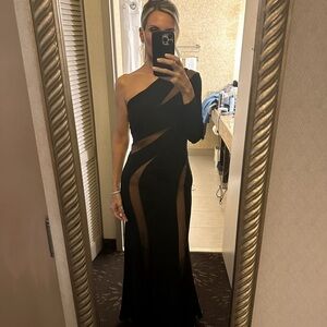 Mac Duggal Black gown size 4 one sleeve